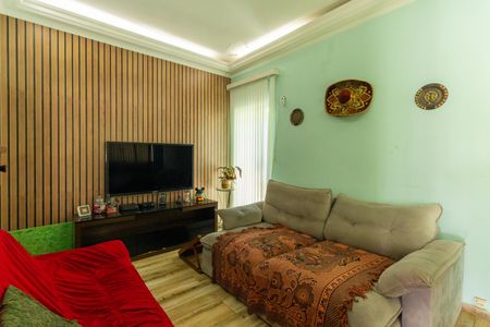 Sala de casa à venda com 4 quartos, 280m² em Chácara Seis de Outubro, São Paulo