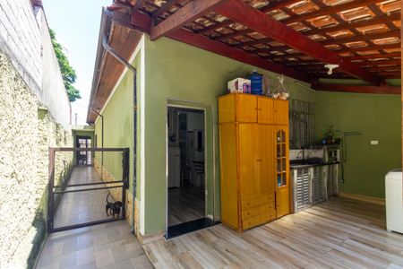 Casa à venda com 280m², 4 quartos e 1 vagaÁrea de Serviço