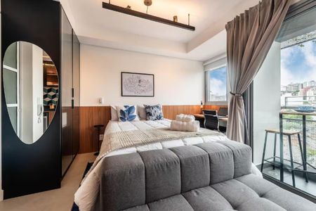 Apartamento à venda com 28m², 1 quarto e sem vagaSala/Quarto