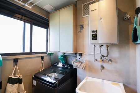 Apartamento à venda com 73m², 3 quartos e 2 vagas Apartamento à venda com 73m², 3 quartos e 2 vagasCozinha e Área de Serviço