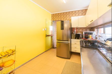 Casa à venda com 270m², 6 quartos e 2 vagasCopa e Cozinha 