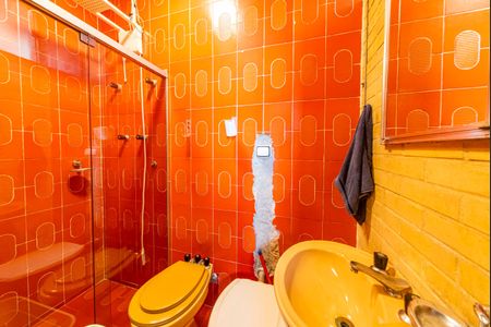 Casa à venda com 270m², 6 quartos e 2 vagasBanheiro do Quarto 5