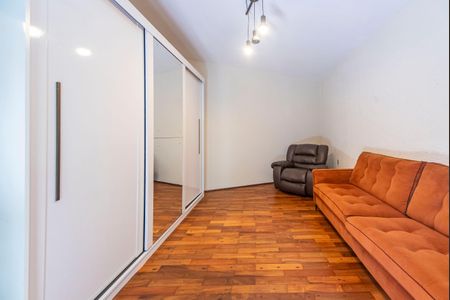 Casa à venda com 270m², 6 quartos e 2 vagasQuarto da Edícula 