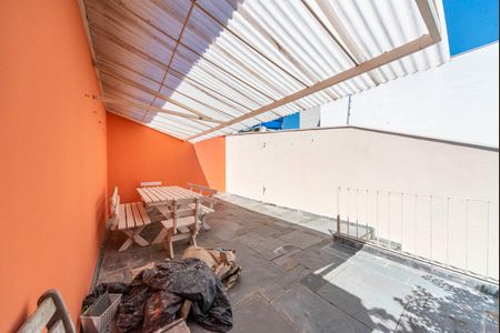 Casa à venda com 270m², 6 quartos e 2 vagasTerraço