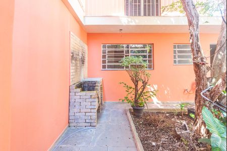Casa à venda com 270m², 6 quartos e 2 vagasJardim Fundos 