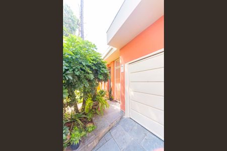 Casa à venda com 270m², 6 quartos e 2 vagasGaragem e jardim