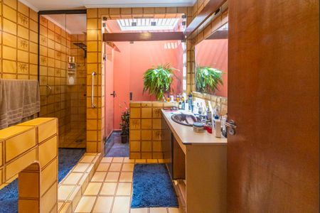 Casa à venda com 270m², 6 quartos e 2 vagasBanheiro Social