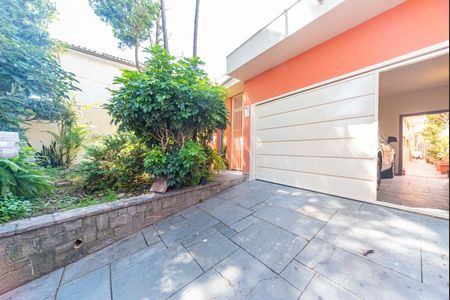 Casa à venda com 270m², 6 quartos e 2 vagasGaragem