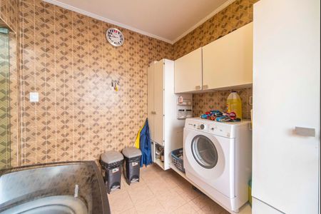 Casa à venda com 270m², 6 quartos e 2 vagasÁrea de Serviço