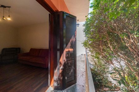 Casa à venda com 270m², 6 quartos e 2 vagasVaranda do Quarto da Edícula 