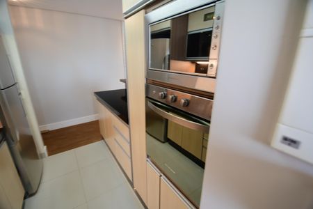 Apartamento para alugar com 80m², 2 quartos e 2 vagasCozinha