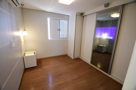Apartamento para alugar com 80m², 2 quartos e 2 vagasQuarto 2 - Suíte