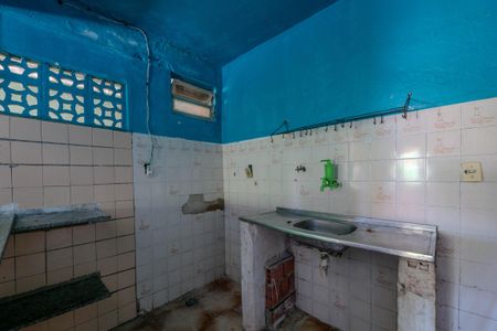 Casa para alugar com 100m², 2 quartos e sem vaga