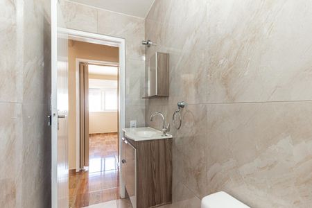 Apartamento à venda com 45m², 2 quartos e 1 vaga Apartamento à venda com 45m², 2 quartos e 1 vagaBanheiro