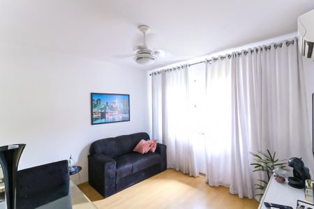 Sala de apartamento para alugar com 2 quartos, 20m² em Engenho de Dentro, Rio de Janeiro