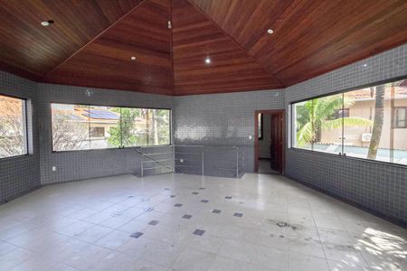 Casa para alugar com 678m², 5 quartos e 6 vagasSalão de Festas