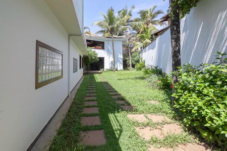 Casa para alugar com 678m², 5 quartos e 6 vagasQuintal