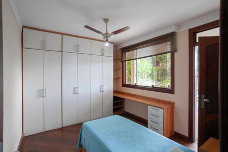 Casa para alugar com 678m², 5 quartos e 6 vagasSuíte 2