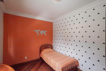 Casa para alugar com 678m², 5 quartos e 6 vagasSuíte 3