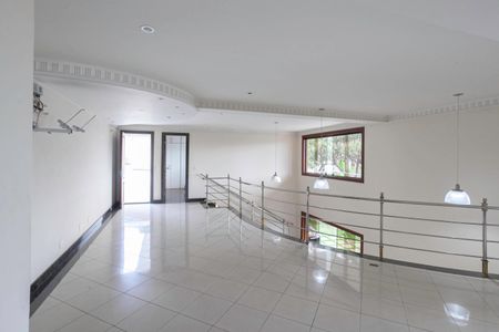 Casa para alugar com 678m², 5 quartos e 6 vagasSala 2