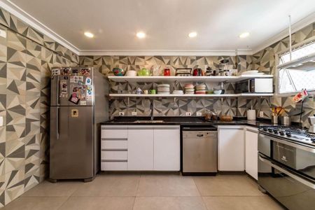 Apartamento à venda com 2 quartos, 126m² em Itaim Bibi, São Paulo