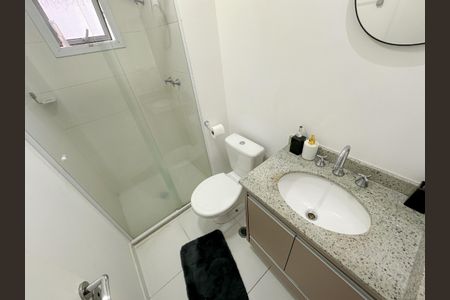 Studio para alugar com 69m², 2 quartos e 1 vaga Studio para alugar com 69m², 2 quartos e 1 vagaBanheiro Social