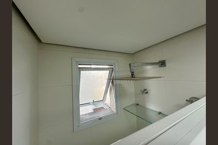 Studio para alugar com 69m², 2 quartos e 1 vaga Studio para alugar com 69m², 2 quartos e 1 vagaBanheiro da suíte