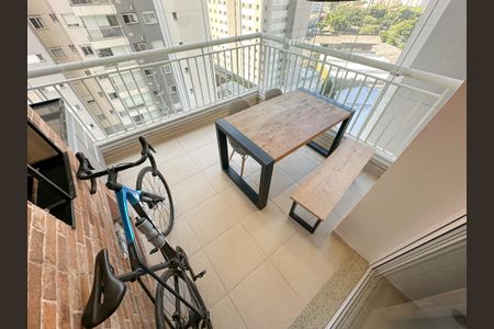 Varanda de kitnet/studio à venda com 2 quartos, 69m² em Parque Industrial Tomas Edson, São Paulo