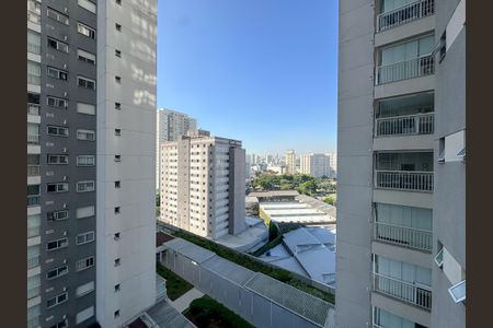 Varanda de kitnet/studio à venda com 2 quartos, 69m² em Parque Industrial Tomas Edson, São Paulo