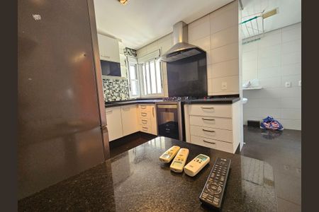 Apartamento à venda com 126m², 3 quartos e 2 vagasCozinha