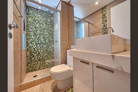 Apartamento à venda com 126m², 3 quartos e 2 vagasBanheiro 