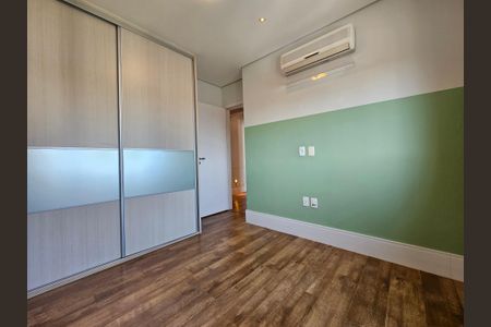 Apartamento à venda com 126m², 3 quartos e 2 vagasQuarto 2