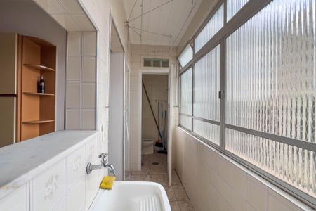 Apartamento à venda com 98m², 2 quartos e 1 vaga Apartamento à venda com 98m², 2 quartos e 1 vagaÁrea de serviço