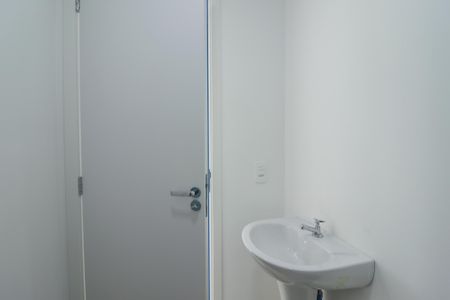 Apartamento para alugar com 48m², 2 quartos e sem vagaBanheiro