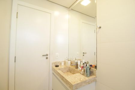 Apartamento à venda com 126m², 3 quartos e 2 vagas Apartamento à venda com 126m², 3 quartos e 2 vagasBanheiro