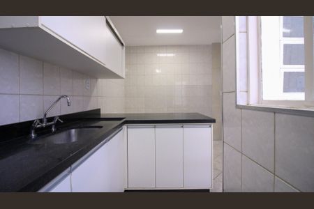 Casa para alugar com 80m², 2 quartos e 2 vagasCozinha
