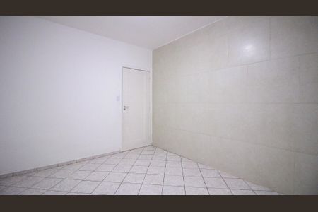 Casa para alugar com 80m², 2 quartos e 2 vagasQuarto 1