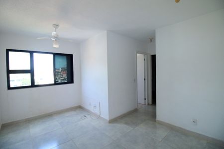 Sala de apartamento para alugar com 2 quartos, 43m² em Vaz Lobo, Rio de Janeiro