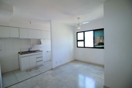 Sala de apartamento para alugar com 2 quartos, 43m² em Vaz Lobo, Rio de Janeiro