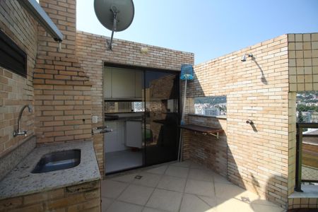 Apartamento para alugar com 167m², 3 quartos e 2 vagasChurrasqueira