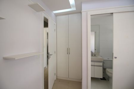 Apartamento para alugar com 167m², 3 quartos e 2 vagasQuarto 2