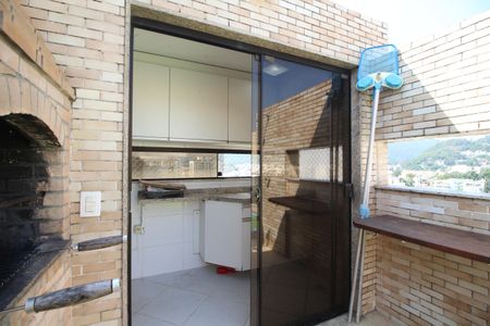 Apartamento para alugar com 167m², 3 quartos e 2 vagasÁrea de Serviço