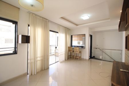 Apartamento para alugar com 167m², 3 quartos e 2 vagasSala