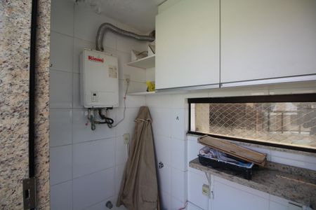 Apartamento para alugar com 167m², 3 quartos e 2 vagasÁrea de Serviço