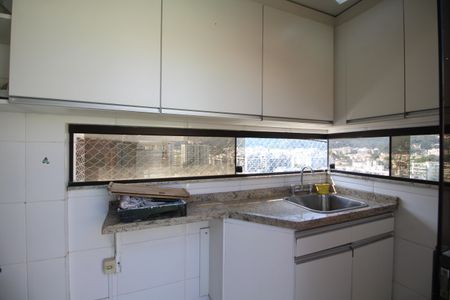 Apartamento para alugar com 167m², 3 quartos e 2 vagasÁrea de Serviço