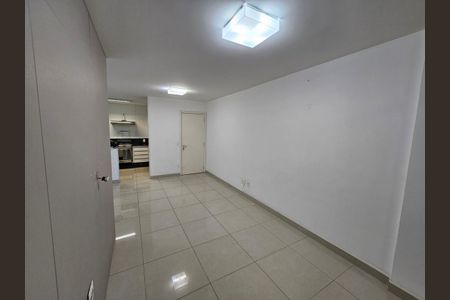 Apartamento para alugar com 2 quartos, 74m² em Lourdes, Belo Horizonte