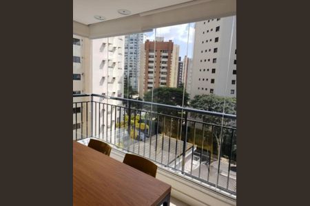 Apartamento à venda com 70m², 3 quartos e 1 vagaFoto 02