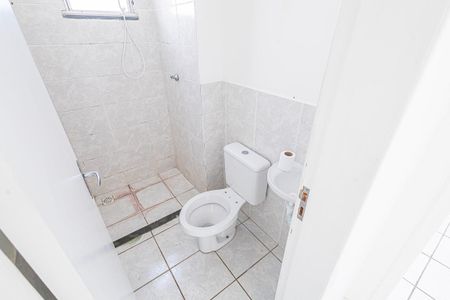 Apartamento para alugar com 48m², 2 quartos e 1 vaga Apartamento para alugar com 48m², 2 quartos e 1 vagaBanheiro