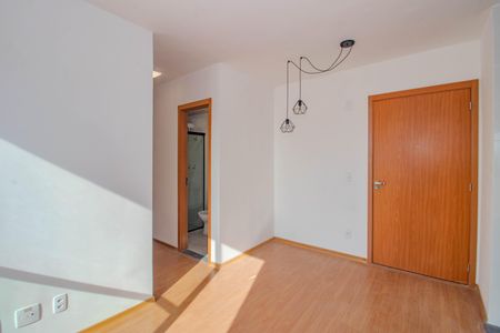 Sala de apartamento para alugar com 2 quartos, 44m² em Morro Santana, Porto Alegre