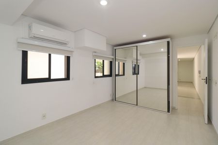 Apartamento para alugar com 1 quarto, 54m² em Vila Madalena, São Paulo